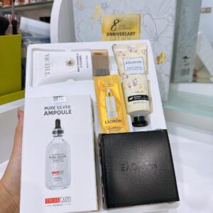 Aura 8th Gift Set With Ag Silver Serum Set
