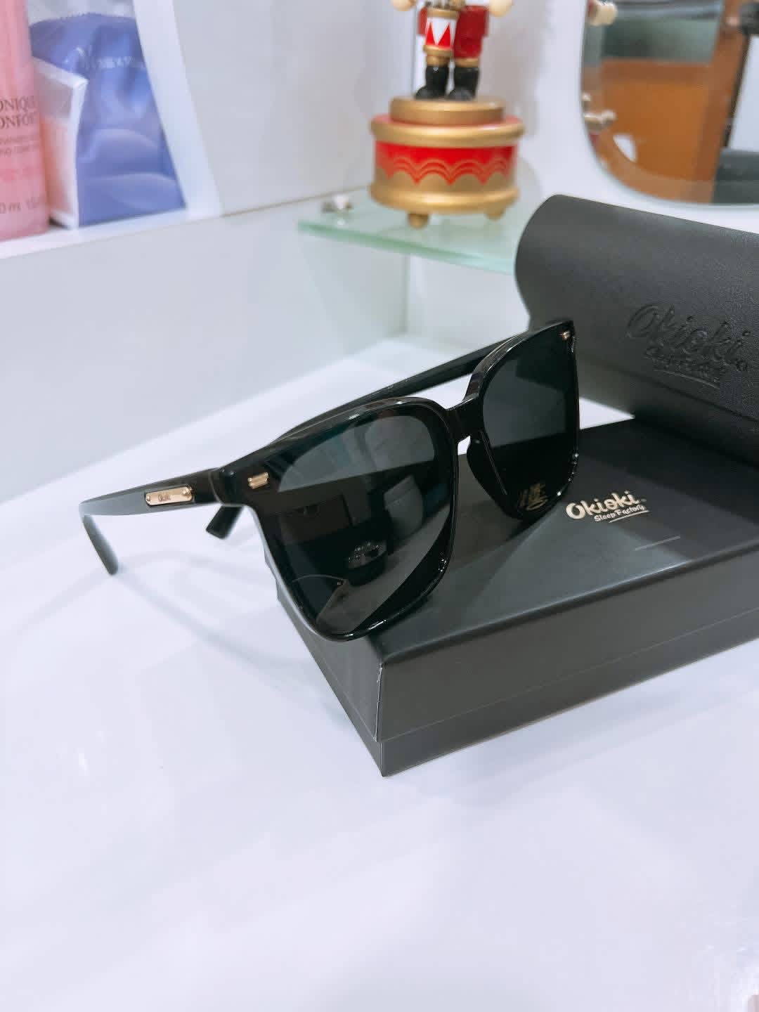 Okioki Sunglasses - Image 3