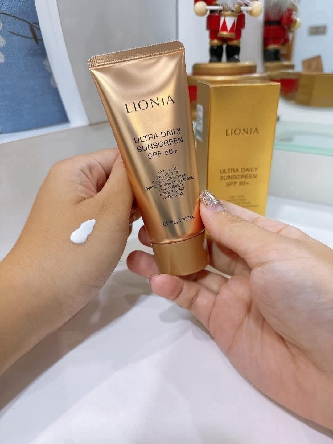 Lionia Ultra Daily Sunscreen SPF 50+ 50g - Image 2