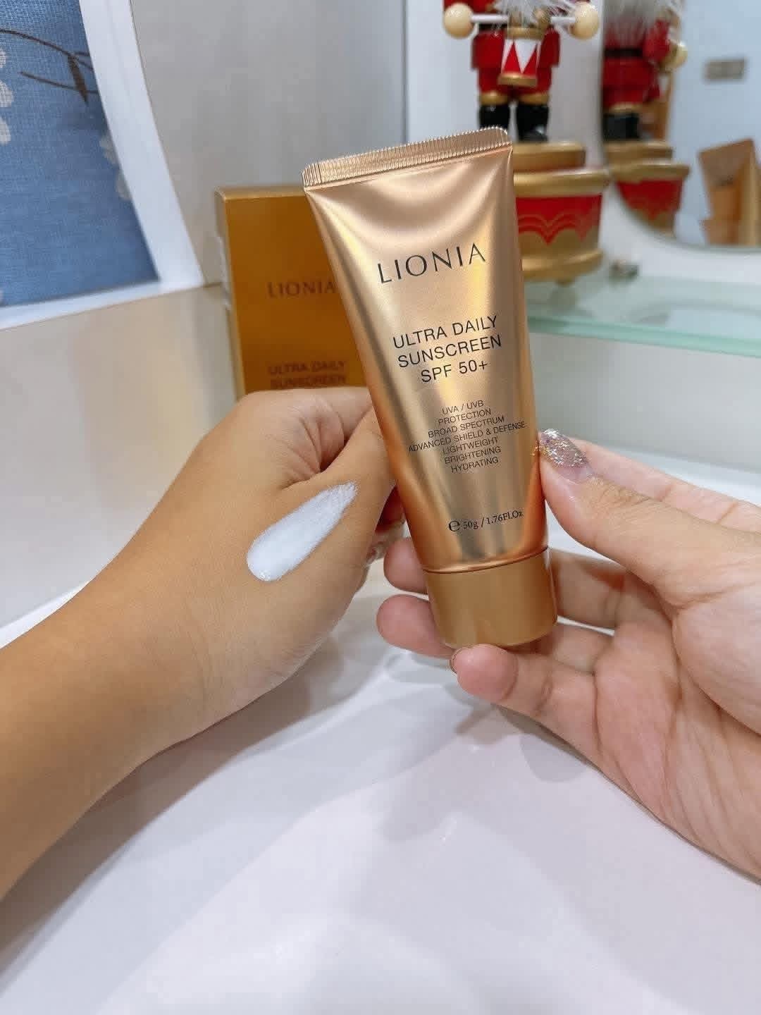 Lionia Ultra Daily Sunscreen SPF 50+ 50g - Image 3