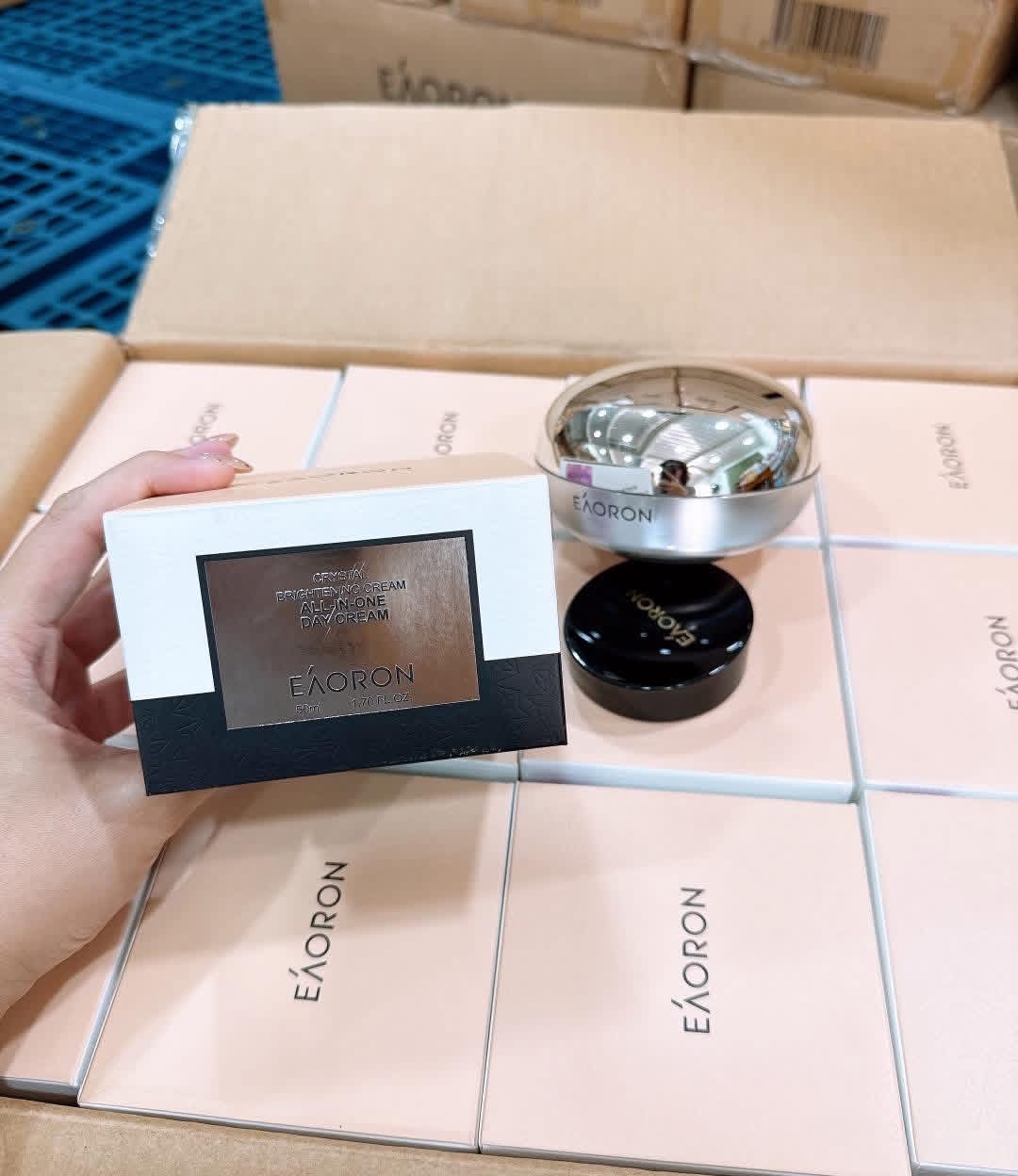 Eaoron Crystal Brightening Cream 50ml New - Image 2