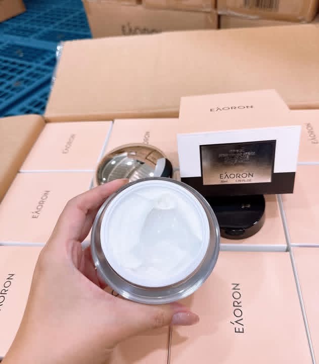 Eaoron Crystal Brightening Cream 50ml New - Image 5