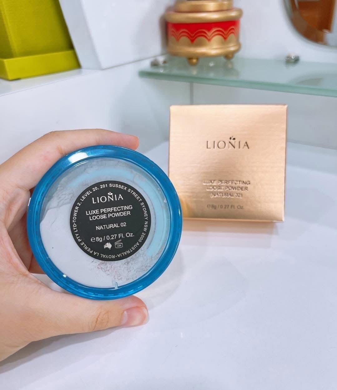 Lionia Luxe Perfecting Loose Powder 8g - Image 2