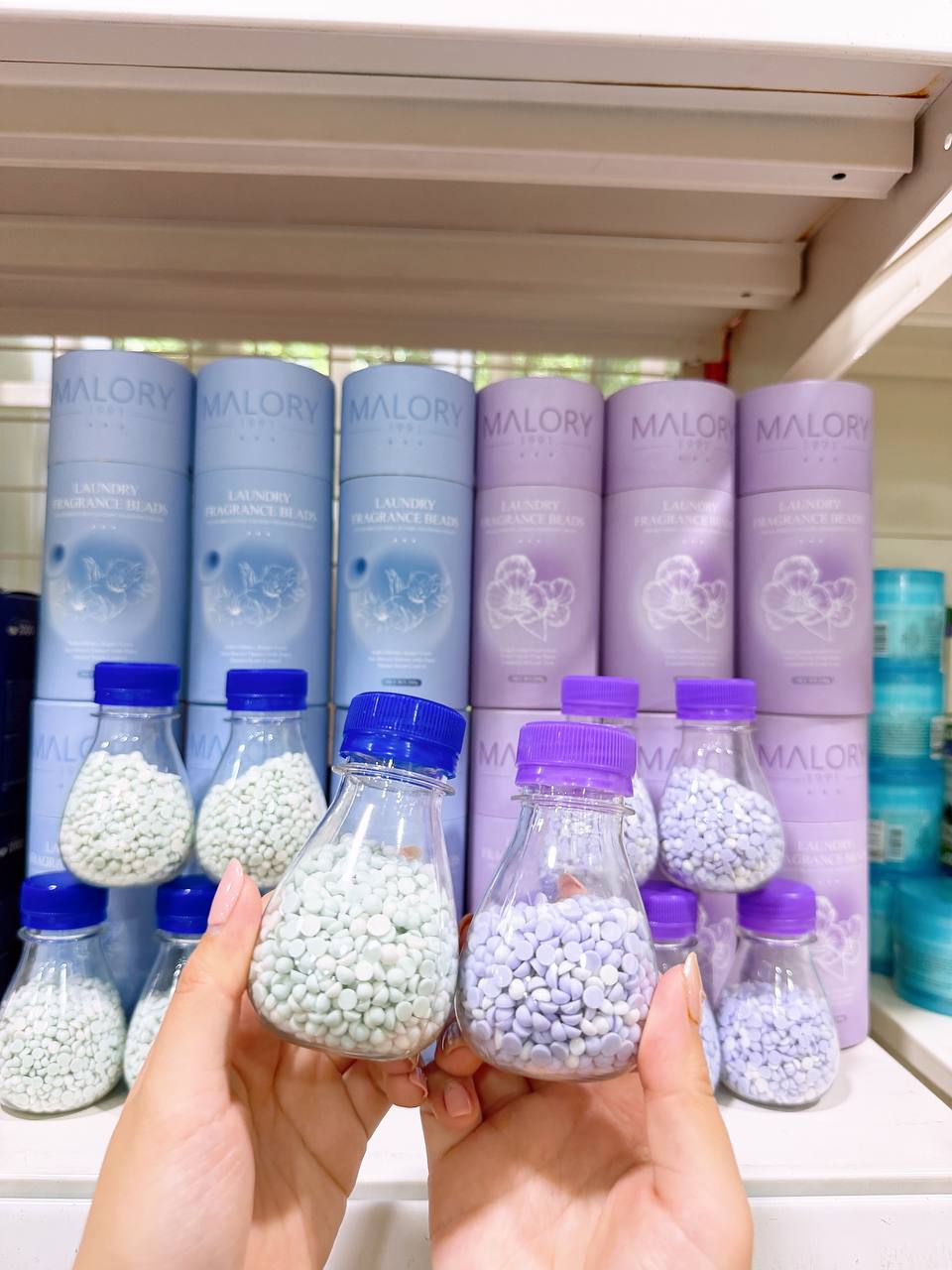 Malory Laundry Fragrance Beads Purple 200g - Image 3